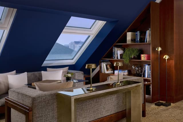Premium Executive Room with Club Lounge Access · photo 2