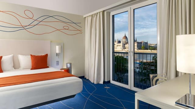 Superior Double Room with River View · photo 1