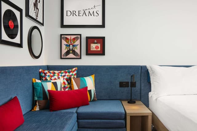 Queen Room with Sofa Bed · foto 2