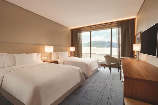 Classic Room with Two Double Beds · photo 3