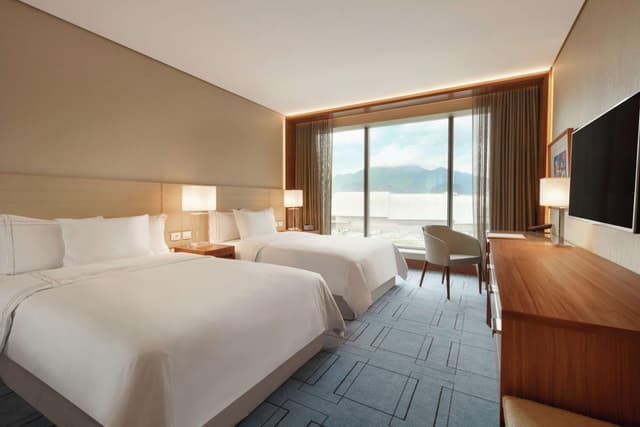 Classic Room with Two Double Beds · photo 4