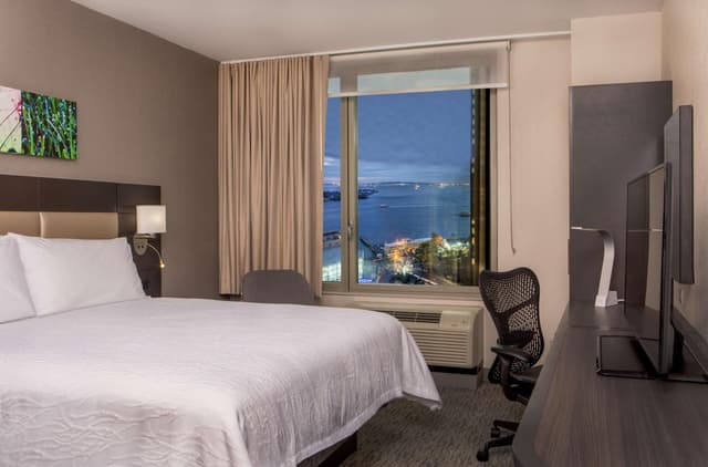 King Room with Water View · photo 4