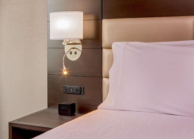 King Room with Water View · photo 3
