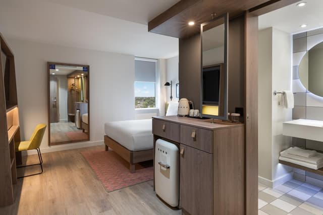 Queen Room with Sofa Bed · foto 6