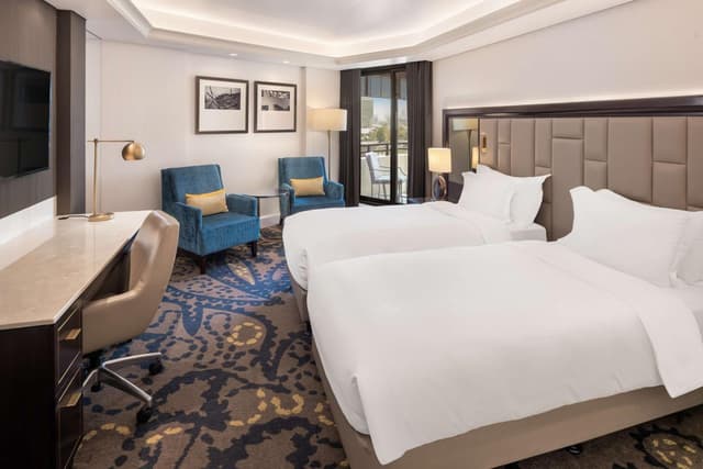 Standard Room with Balcony - Creek View · photo 1