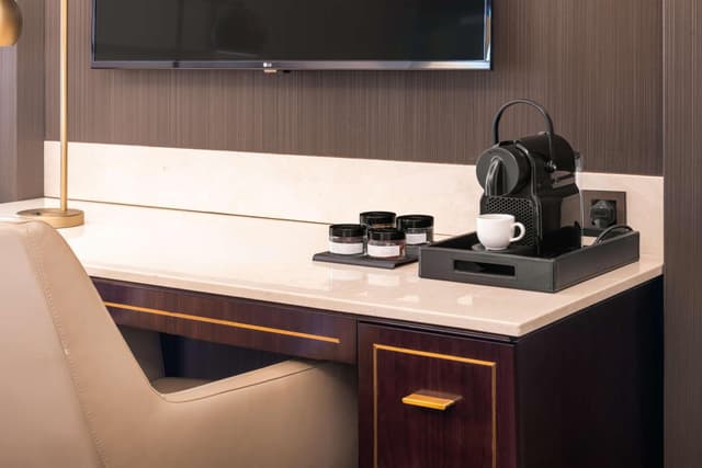 Superior Room with Balcony - Creek View · photo 4