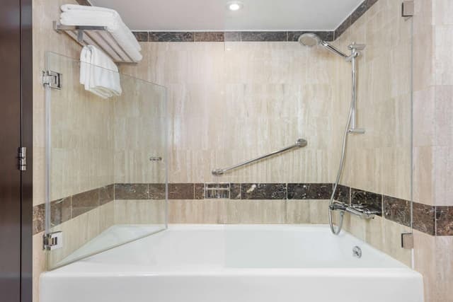 Standard Room with Balcony - Creek View · photo 6
