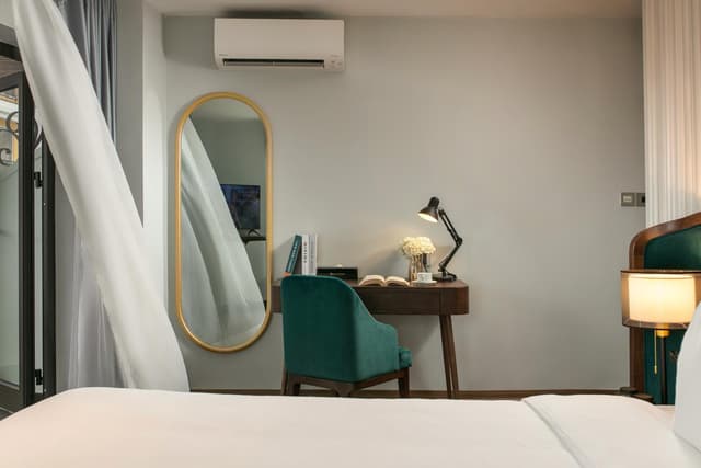 Executive Balcony · photo 5