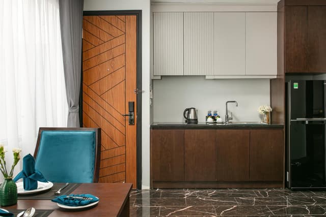 May De Ville Grand Suite Balcony · photo 5