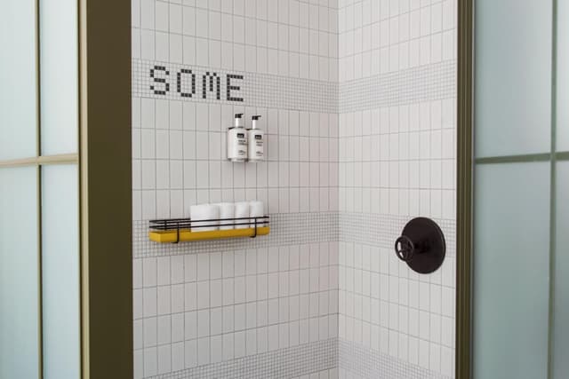 King Room - Hearing Accessible · photo 2