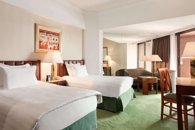 Twin Room with City View · photo 7
