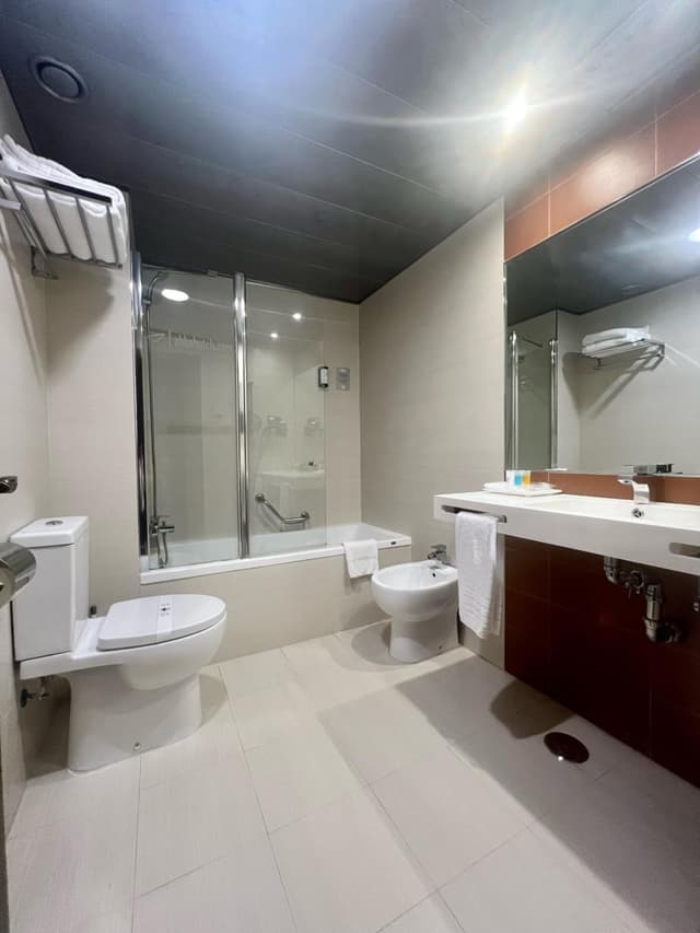 Twin Room · photo 7