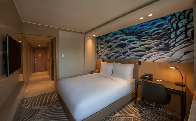 Queen Room · photo 6