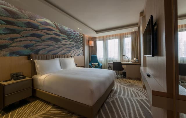 Queen Room · photo 2