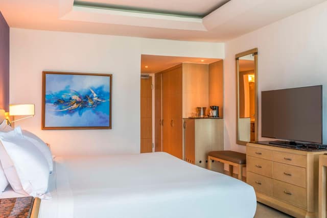 King Bed with City View · foto 1