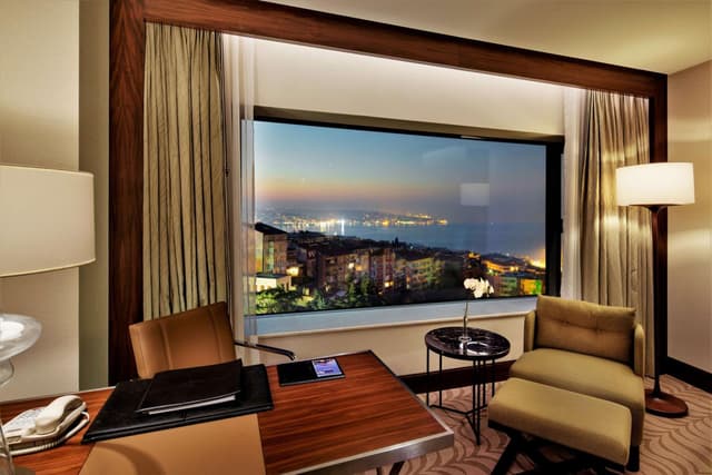 Deluxe King Room With Bosphorus View · photo 3