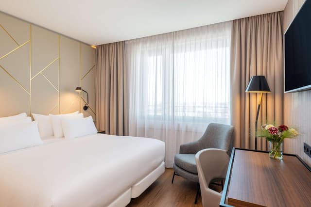 Superior Double or Twin Room · photo 6