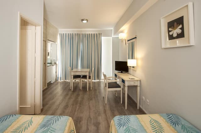 Studio Interior · foto 2