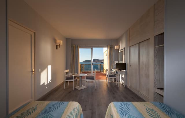 Studio with Balcony and Sea View · foto 6
