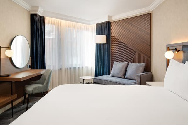 Executive King Room with Interior View · photo 1