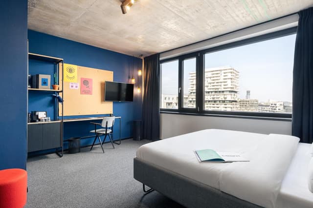 Double Room · photo 1