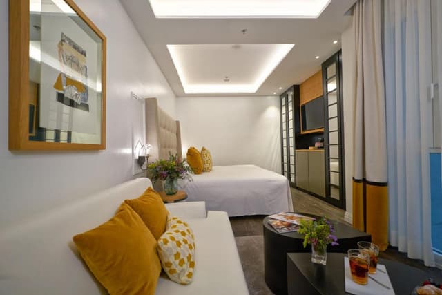 Suite Junior con vista al patio · foto 4