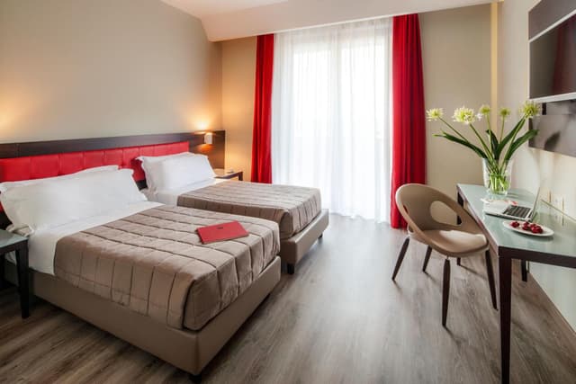 Twin Room · photo 1