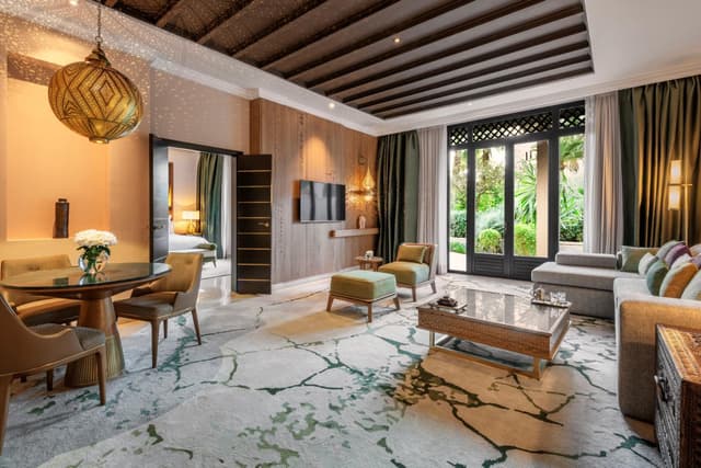 Suite de Patio Premier con Piscina Privada Cama King · foto 7