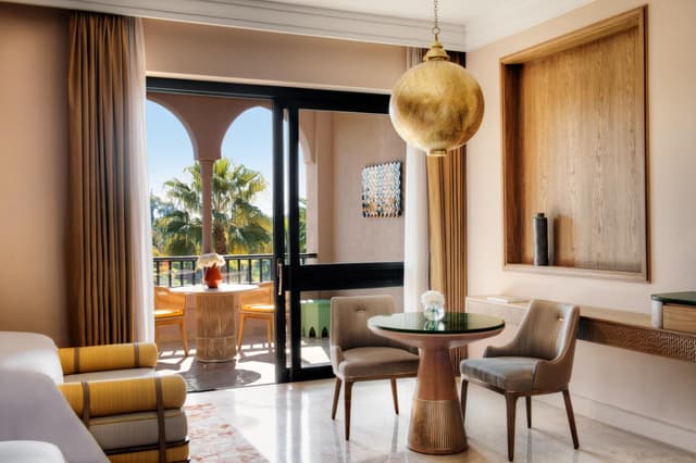 Premier Garden View Terrace Room Two Twin Beds · photo 1