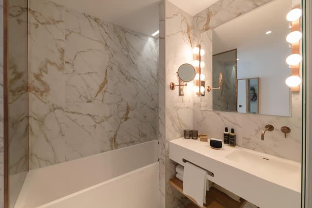 Habitación de lujo para huéspedes. · foto 2