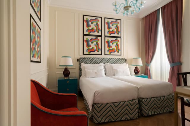 Deluxe Double or Twin Room · photo 7