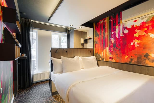 Small Double Room · photo 1