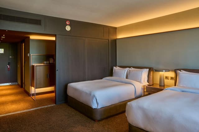 Deluxe Double Room with Two Double Beds · photo 1