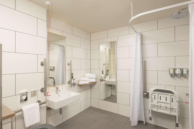 Habitación Queen - Acceso para personas con movilidad reducida · foto 6