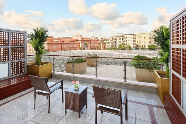 Deluxe room, 1 King, Terrace · photo 2