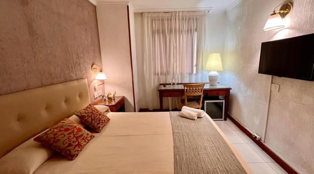 Small Double Room · photo 4