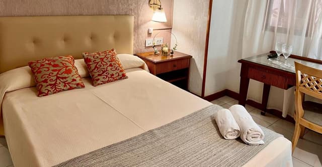 Small Double Room · photo 7