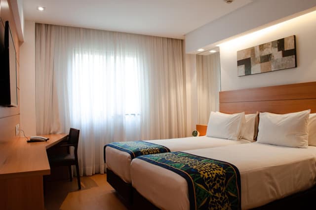 Standard Twin Room · photo 6