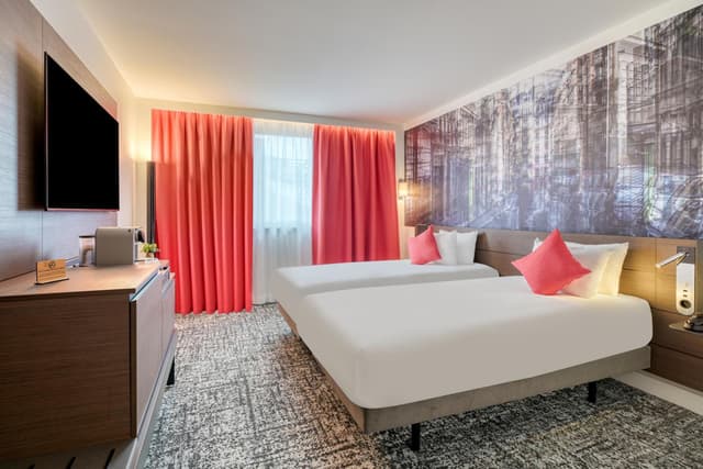 Superior King Room · photo 3