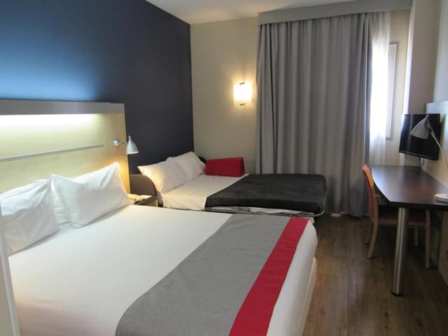 Standard Double Room with Sofa Bed · photo 8
