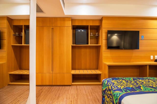 Superior Twin Room with Side Sea View · photo 2