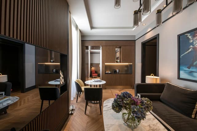 Penthouse Apartment · photo 6