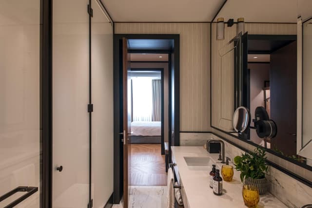 Penthouse Apartment · photo 8
