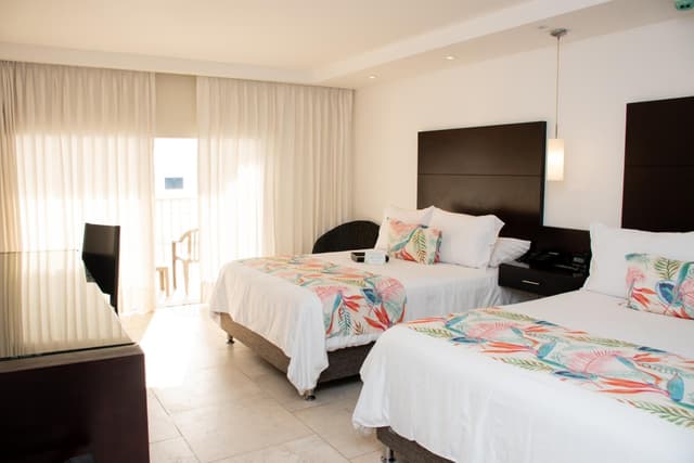 Superior Double Room with Two Double Beds · photo 4