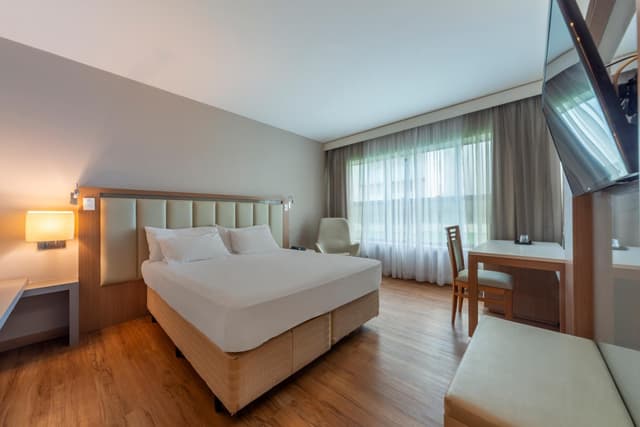 Standard Double or Twin Room · photo 1