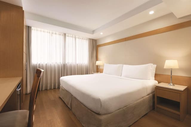 King Room with City View · photo 3