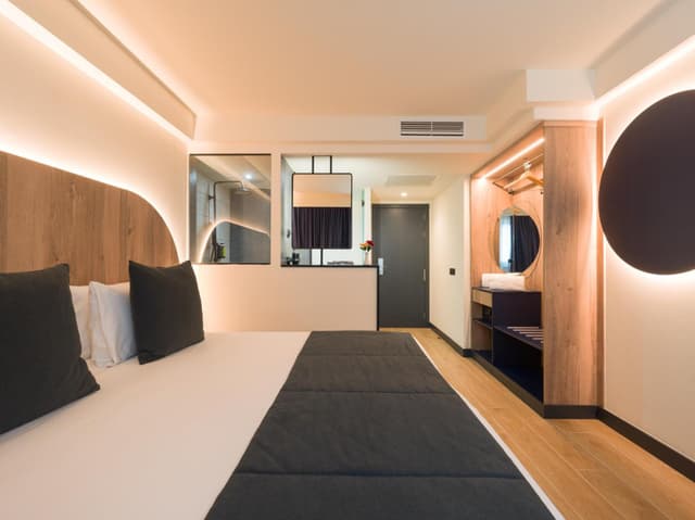 Double or Twin Room · photo 3