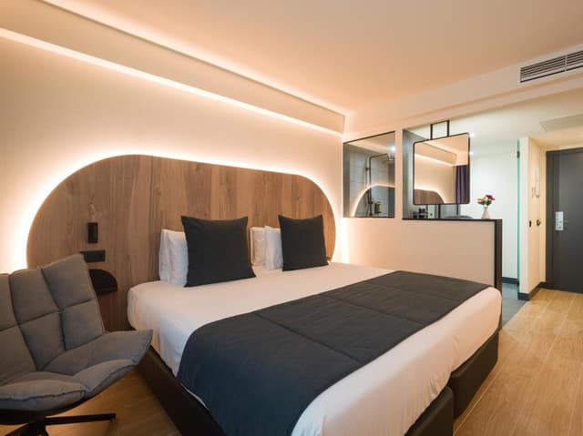 Double or Twin Room · photo 2