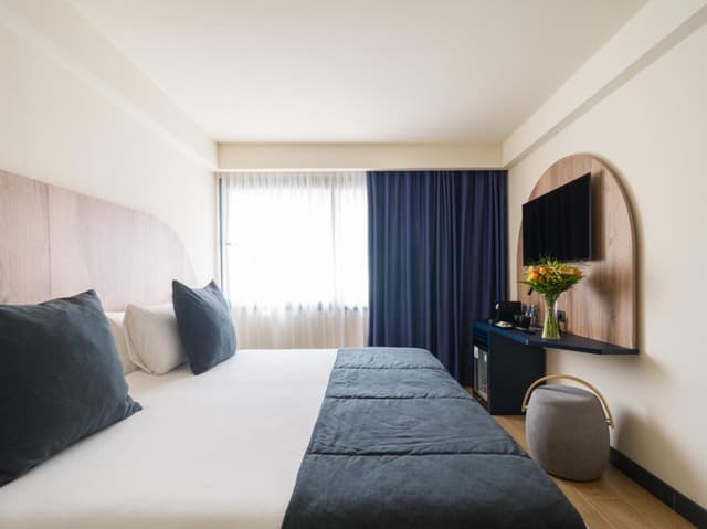 Double or Twin Room with Sea View · photo 3