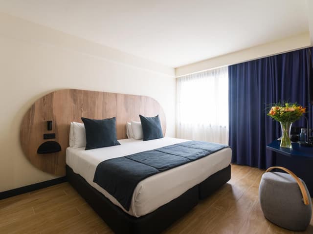 Double or Twin Room with Sea View · photo 1